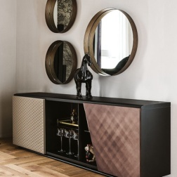 Madia Aston Cattelan Italia