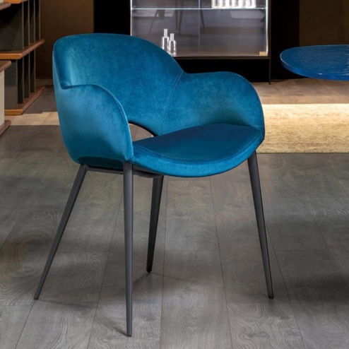 Poltroncina Beetle Struttura Legno Tonin Casa