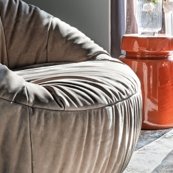 Poltrona Peggy Turn Cattelan Italia